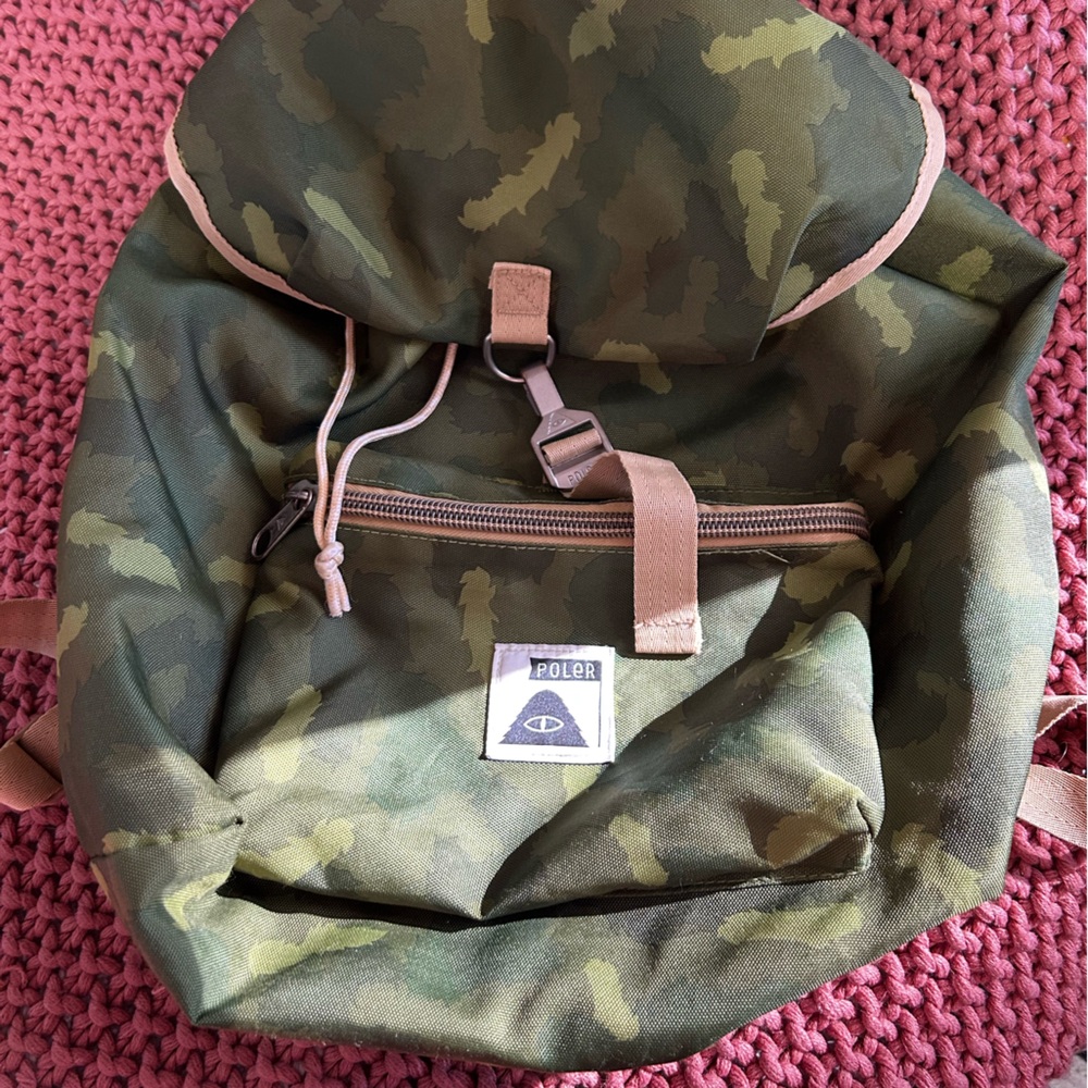 Poler camo rucksack